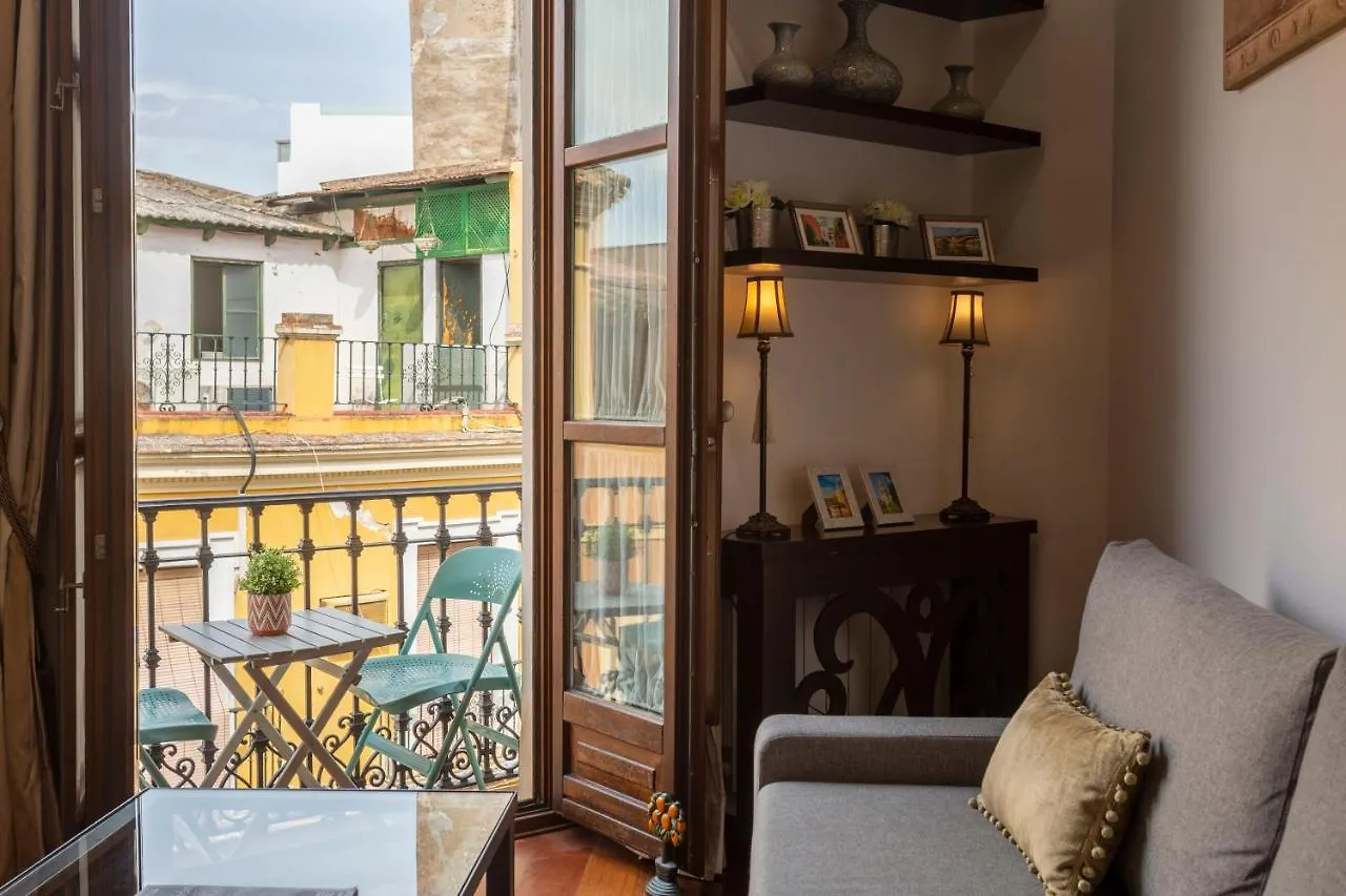 Giralda Sevilla Apartment