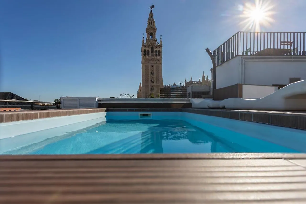 Giralda Sevilla Apartment contacts